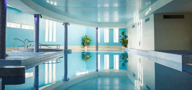 Horse and Jockey Hotel