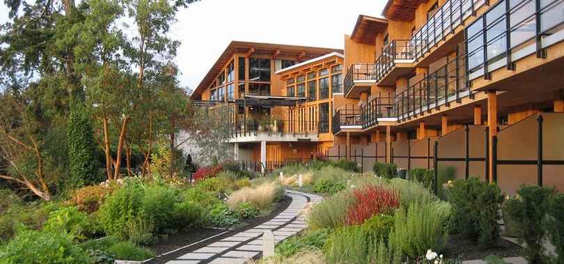 Brentwood Bay Resort & Spa