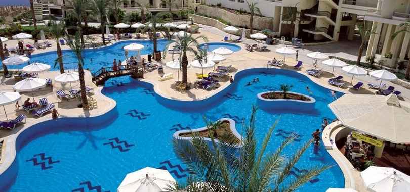 Hilton Sharks Bay Resort