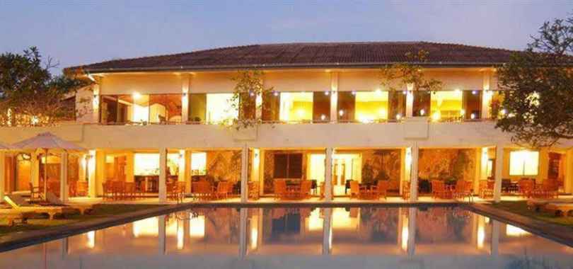 Mermaid Hotel & Club