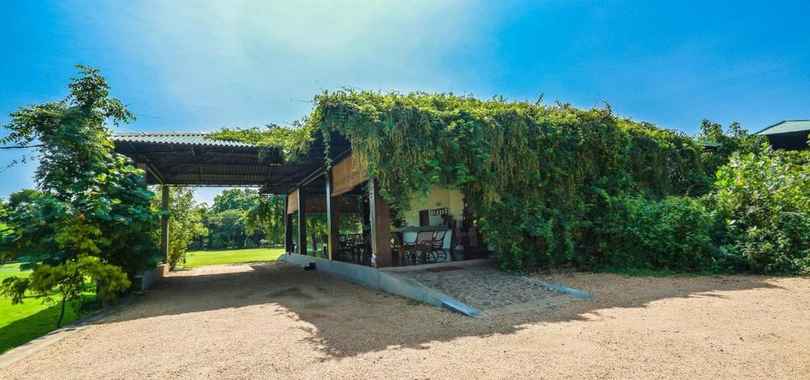 Camellia Resort and Spa