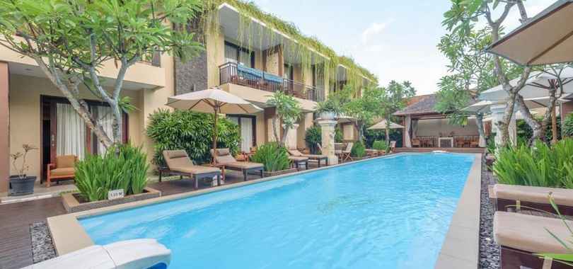 d'Penjor Seminyak Hotel