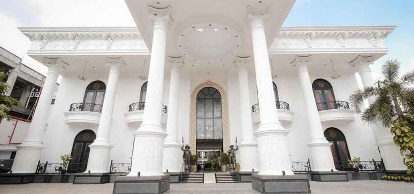 The GRAND PALACE Hotel - YOGYAKARTA