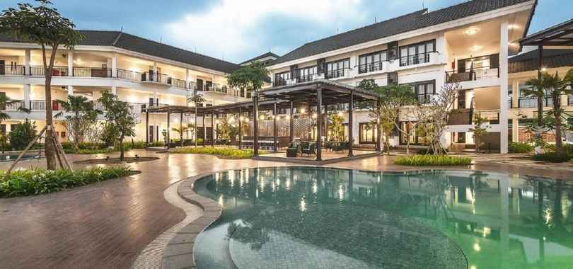 Lido Lake Resort By MNC Hotel