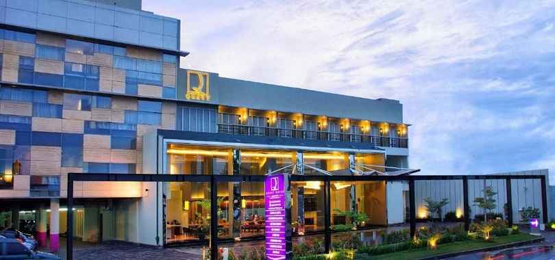 Quest Hotel Simpang Lima — Semarang by ASTON