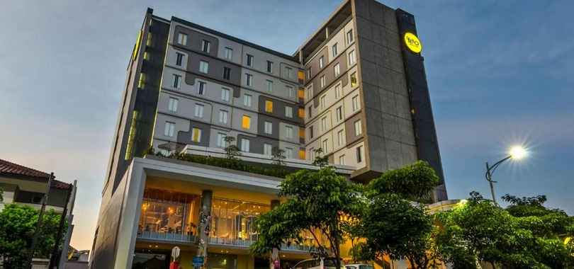 YELLO Hotel Jemursari
