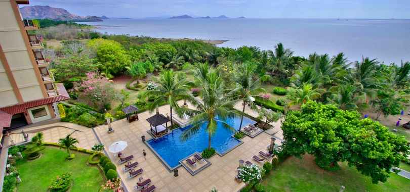 The Jayakarta Suite Komodo Flores