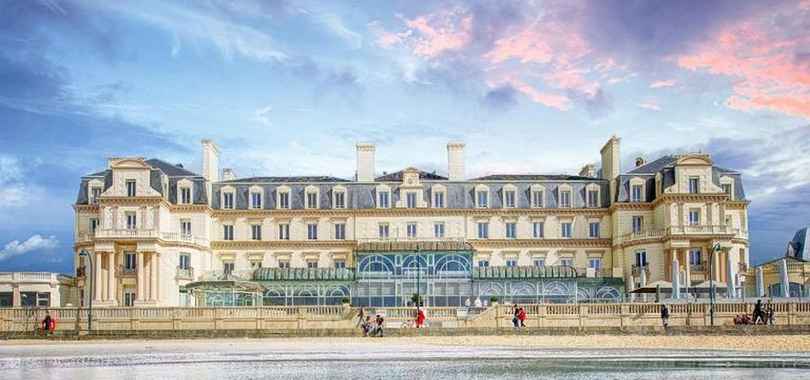 Le Grand Hotel Des Thermes