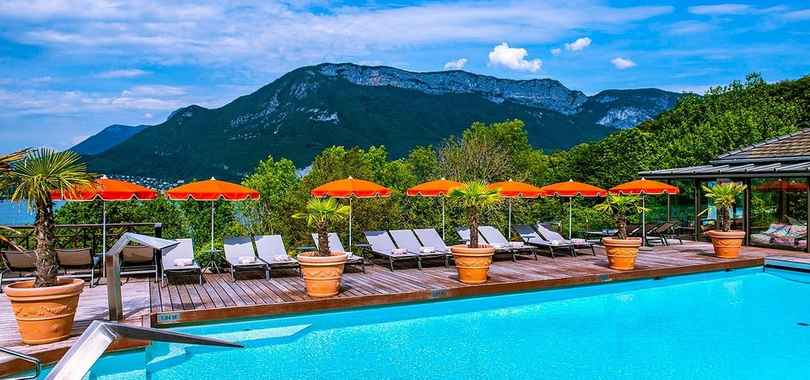 Les Trésoms Lake and Spa Resort