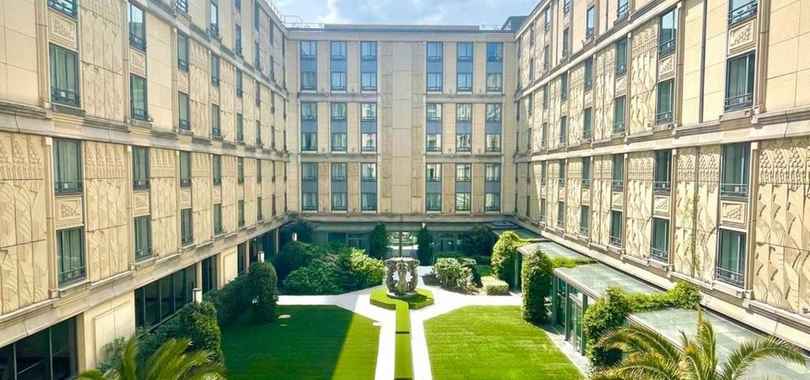 Hotel du Collectionneur Arc de Triomphe