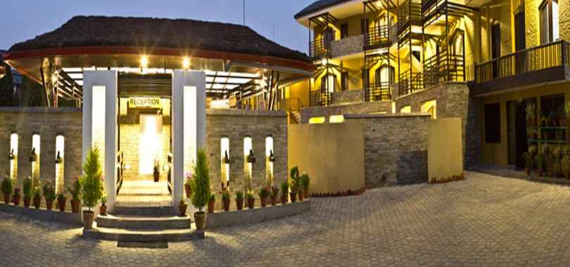 The Lakeside Retreat