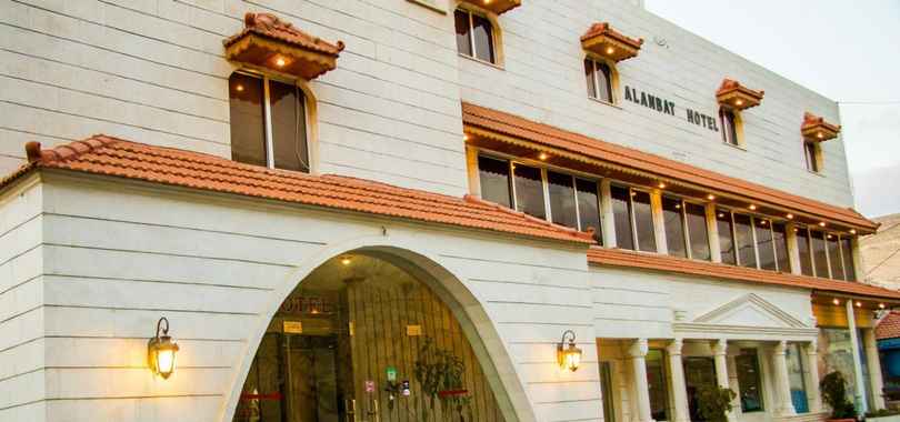 Al Anbat Hotel & Restaurant