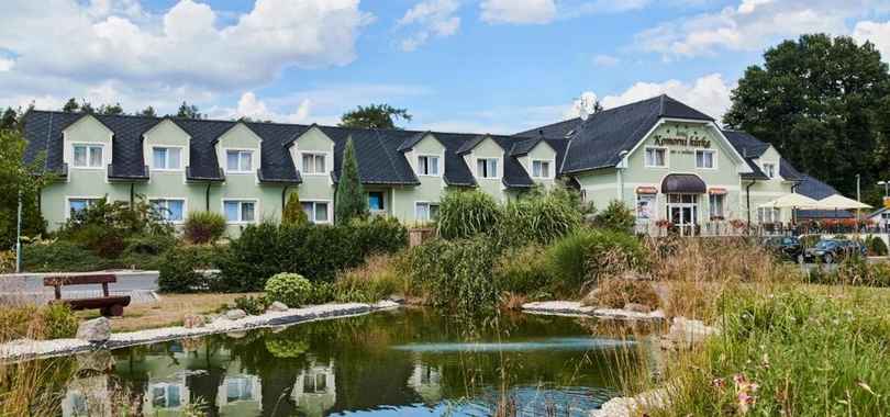 Hotel Komorni Hurka