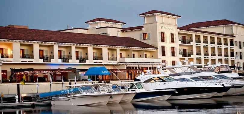 Delamar Greenwich Harbor