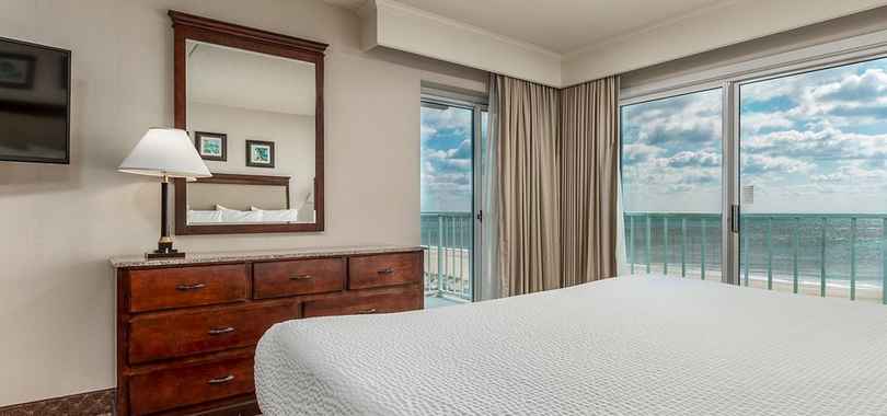 Princess Royale Oceanfront Resort, фото 10