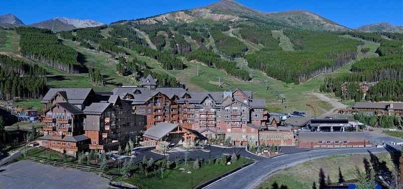 One Ski Hill Place, A RockResort