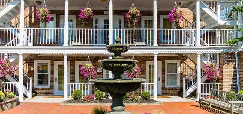 Danfords Hotel and Marina