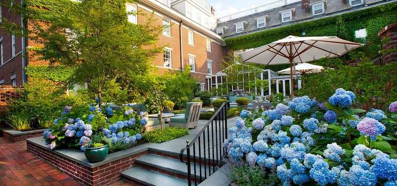 Vanderbilt, Auberge Resorts Collection