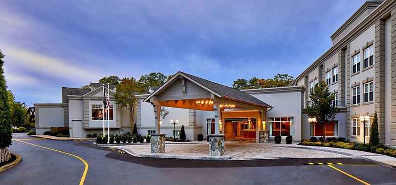 The Del Monte Lodge Renaissance Rochester Hotel & Spa