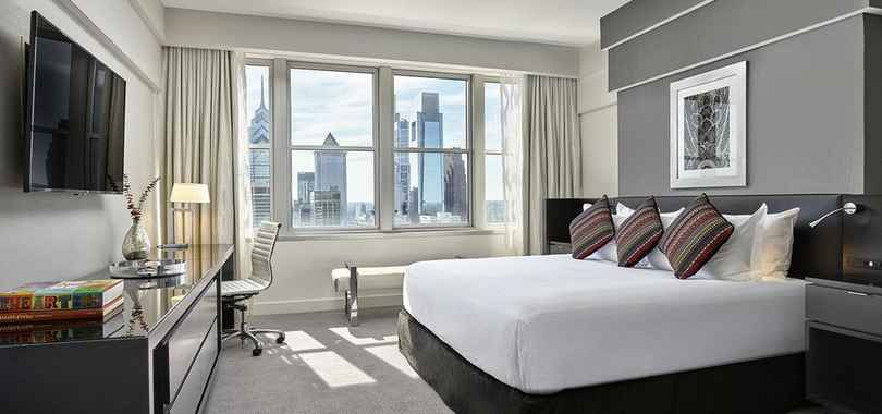 Loews Philadelphia Hotel