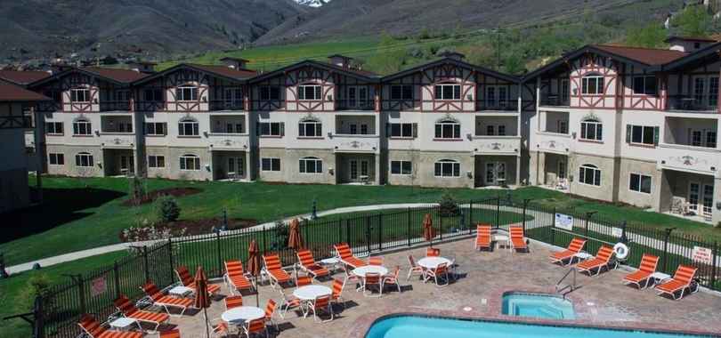 Chateau Villas at Zermatt Resort Vacation Properties