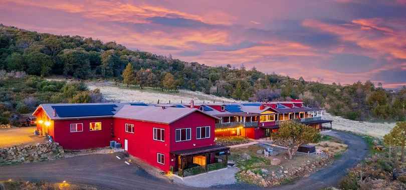 Quiet Mind Mountain Lodge, Retreat and Spa