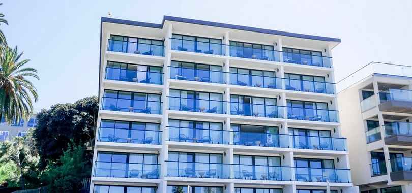 La Jolla Cove Suites