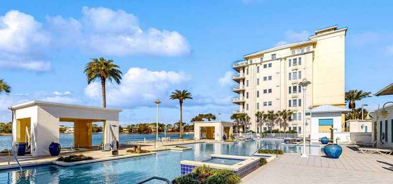 Carillon Beach Resort Inn