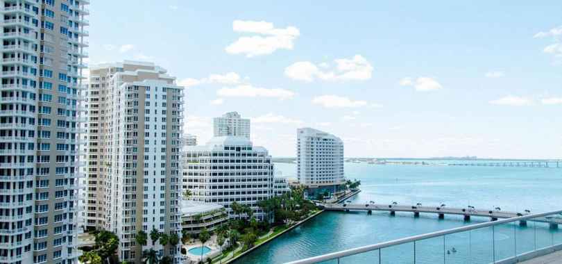 W Miami-Icon Brickell- 2/2- 2402 In Miami