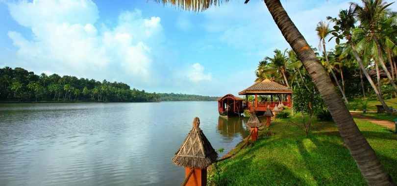 Fragrant Nature Backwater Resort & Ayurveda Spa