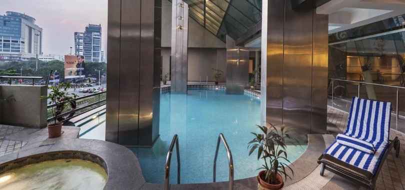 The Regenza by Tunga