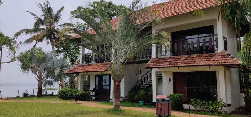 Deshadan Backwater Resort