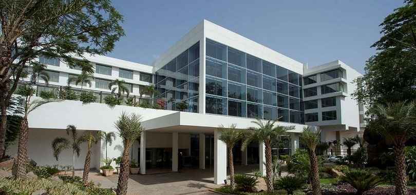 Radisson Blu Plaza Hotel Hyderabad Banjara Hills