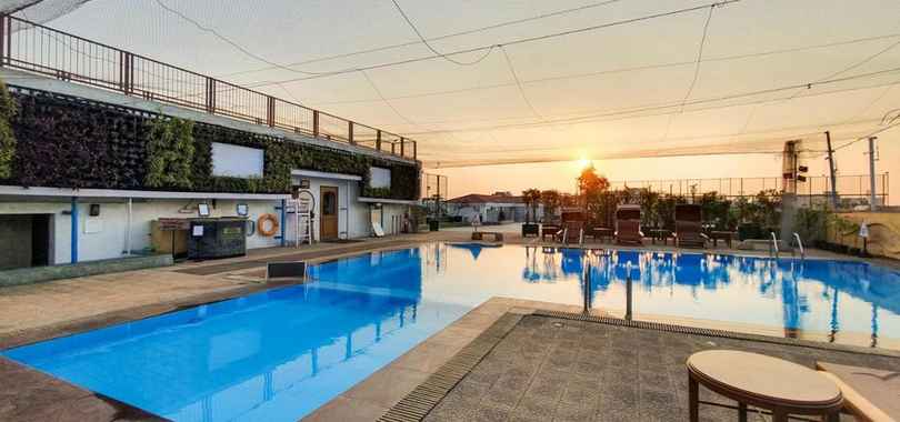 The Orchid Hotel Mumbai Vile Parle