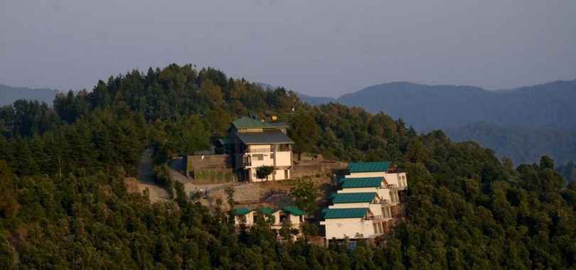 WoodSmoke resort & Spa