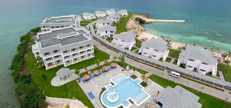 Grand Palladium Lady Hamilton Resort & Spa