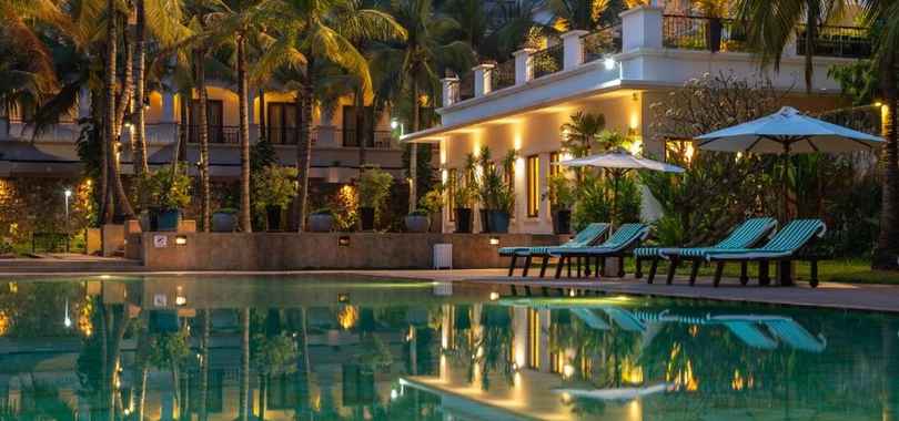 Отель Lotus Blanc Resort