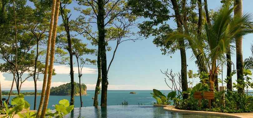 Arenas Del Mar Beachfront & Rainforest Resort