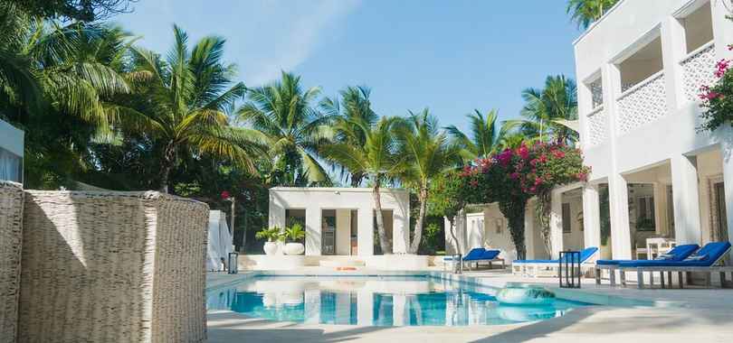 The Villa Luxury Suites Hotel