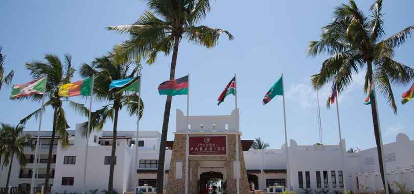 Отель PrideInn Paradise Beach Resort & Spa