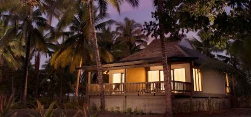 DoubleTree Resort by Hilton Hotel Fiji - Sonaisali Island