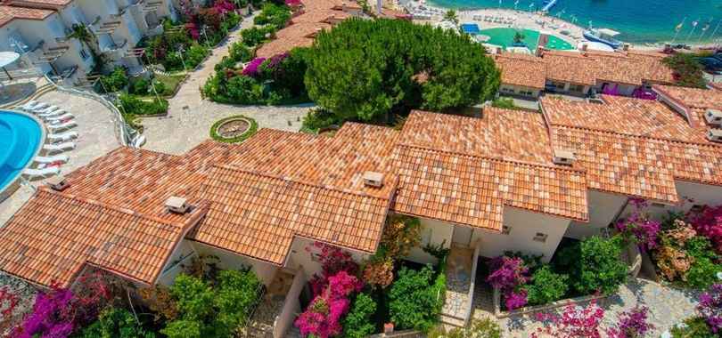 Bougainville Bay Hotel