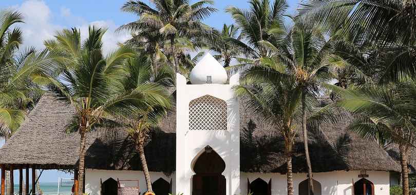 Sultan Sands Island Resort