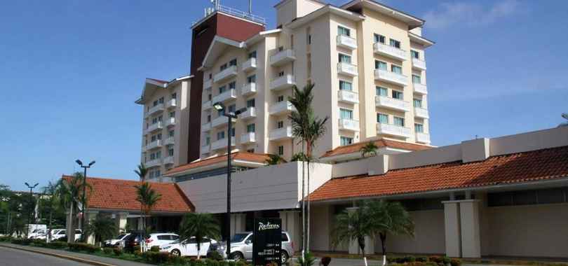 Radisson Colon 2,000 Hotel & Casino