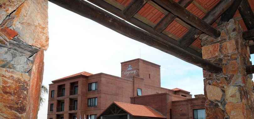 Regency Park Hotel + Spa