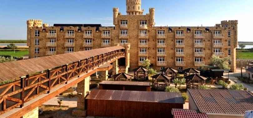 Отель «Замок Азов»