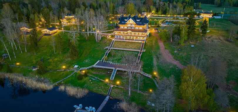 Отель-усадьба «Времена года»