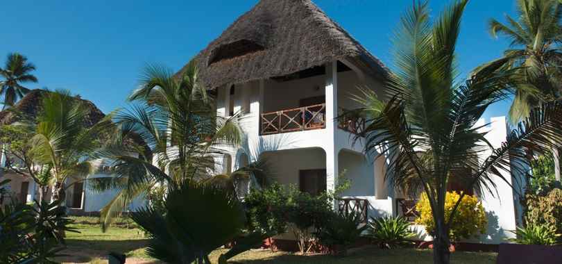 Uroa Bay Beach Resort