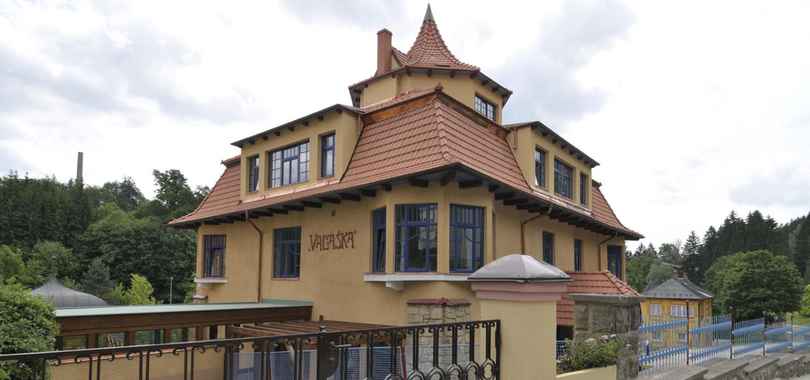 Luxury Health Resort Vila Valaska