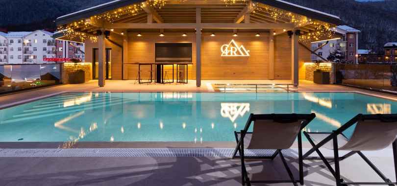 Отель Country Hills Resort